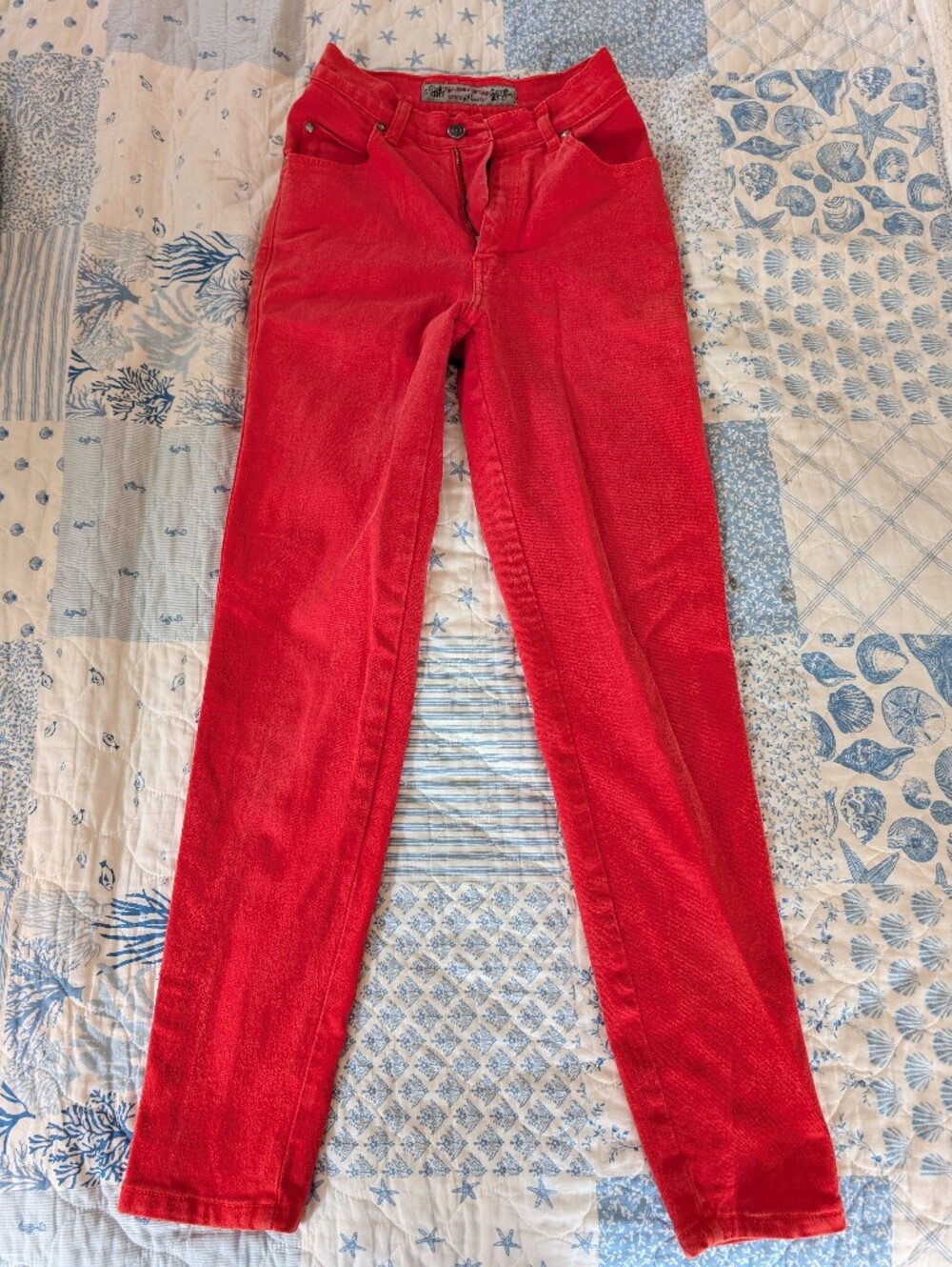 Vintage 90's Levi's Women’s Red/Orange Skinny Jeans